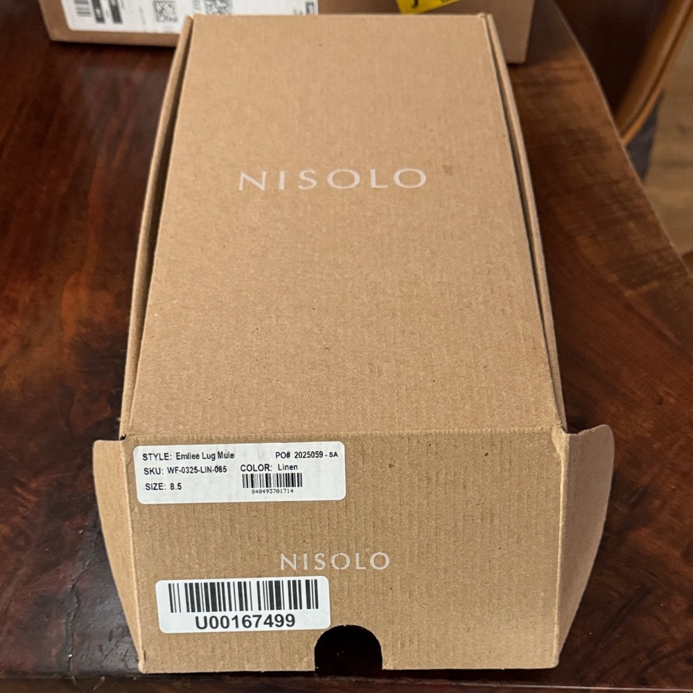 Nisolo Linen Box Packaging